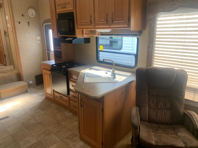 2008 Keystone Laredo Fifth Wheel Series M-29